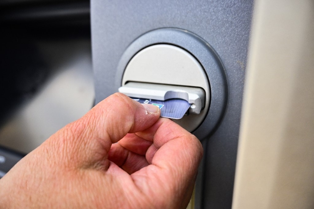 Targoncával mentek ATM-et lopni, nem lett jó vége + VIDEÓ