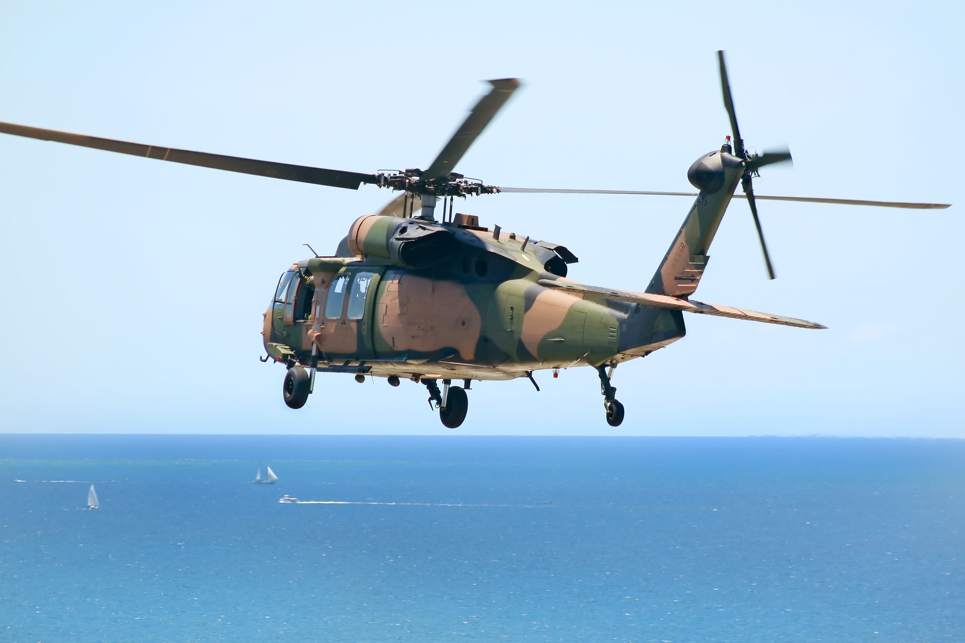 Két amerikai katonai helikopter ütközött, halálos áldozatok is lehetnek