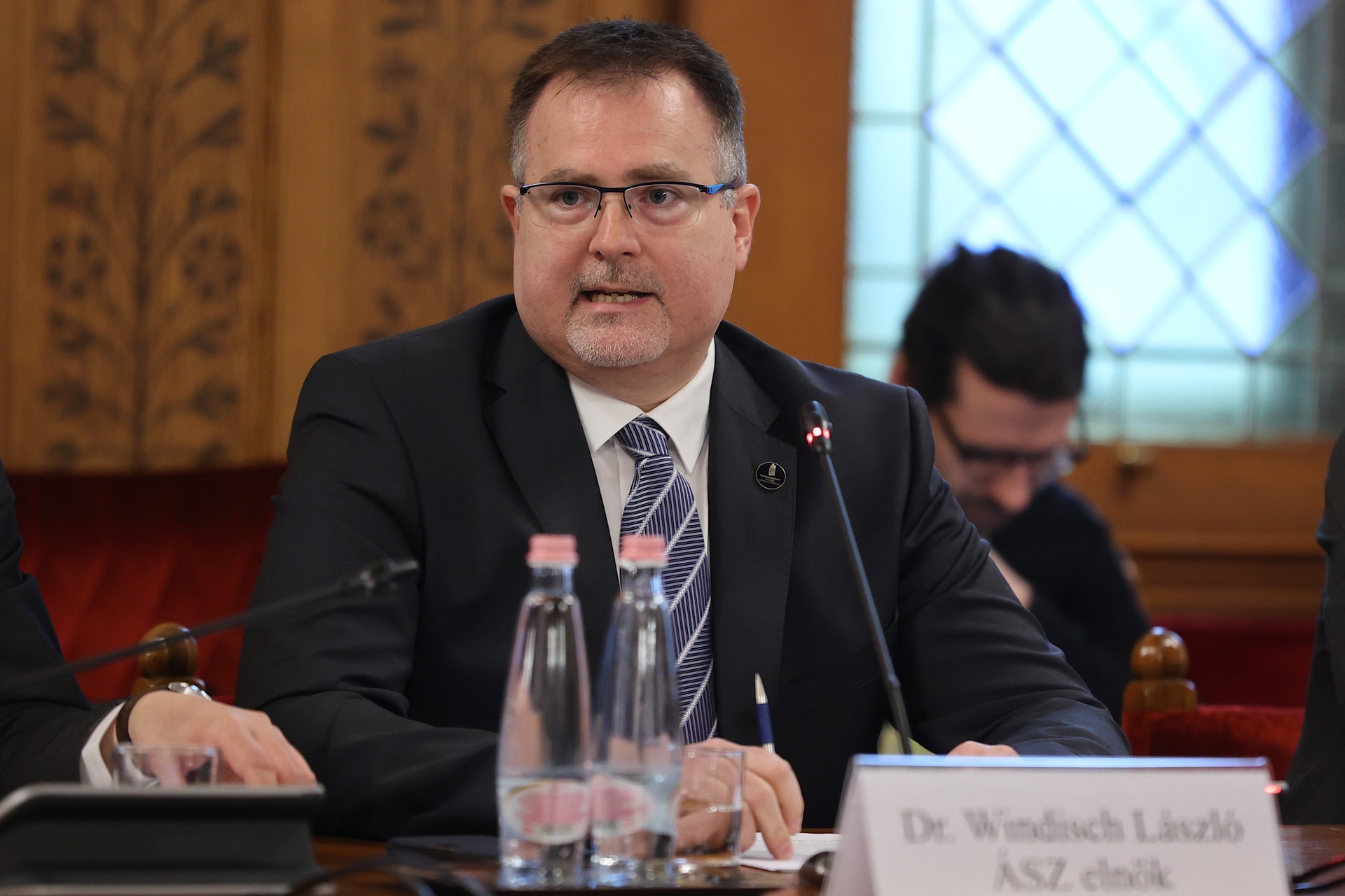 Windisch László: Tiltott kampányfinanszírozás gyanúja miatt csúszik az ÁSZ jelentése