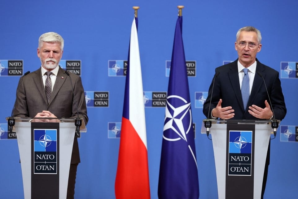 Stoltenberg: Ukrajna támogatása morális kérdés