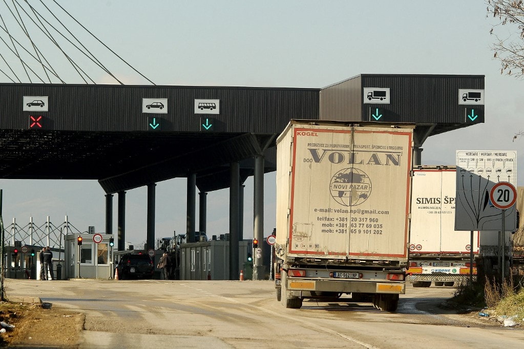 Megszavazták a koszovói vízumliberalizációt