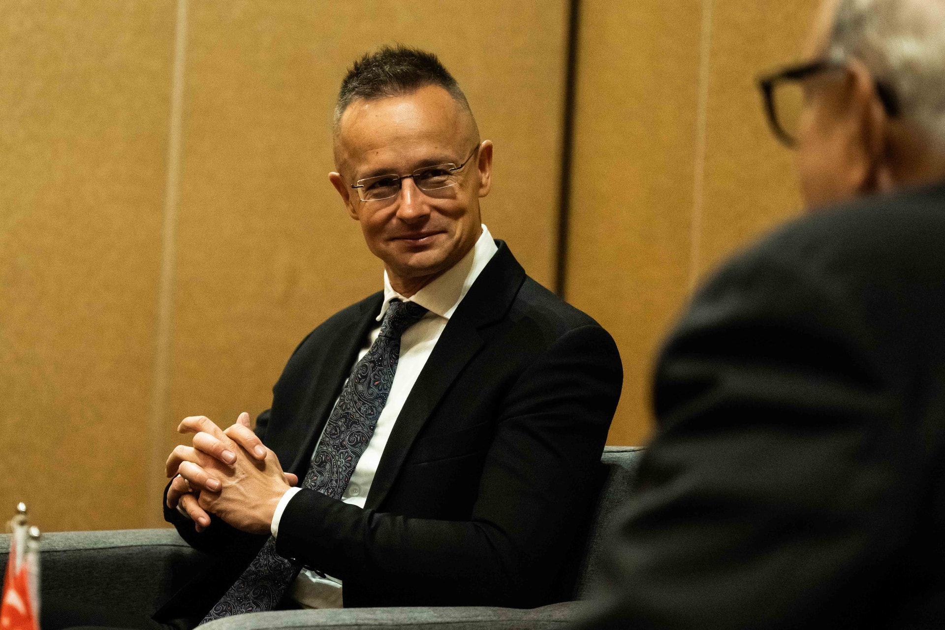 Szijjártó Péter: Magyarország és Szingapúr sem kér a külső beavatkozásból