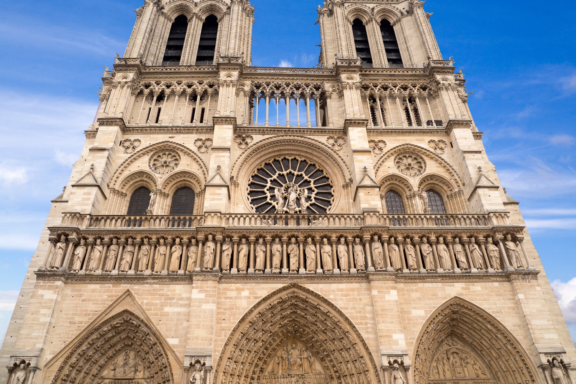 Kiderült, mikor nyithat újra a Notre Dame