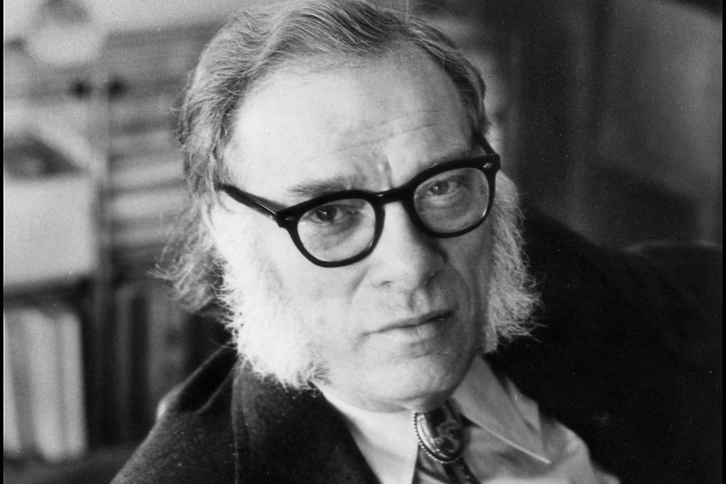 Isaac Asimov sokak szerint a jövőbe látott