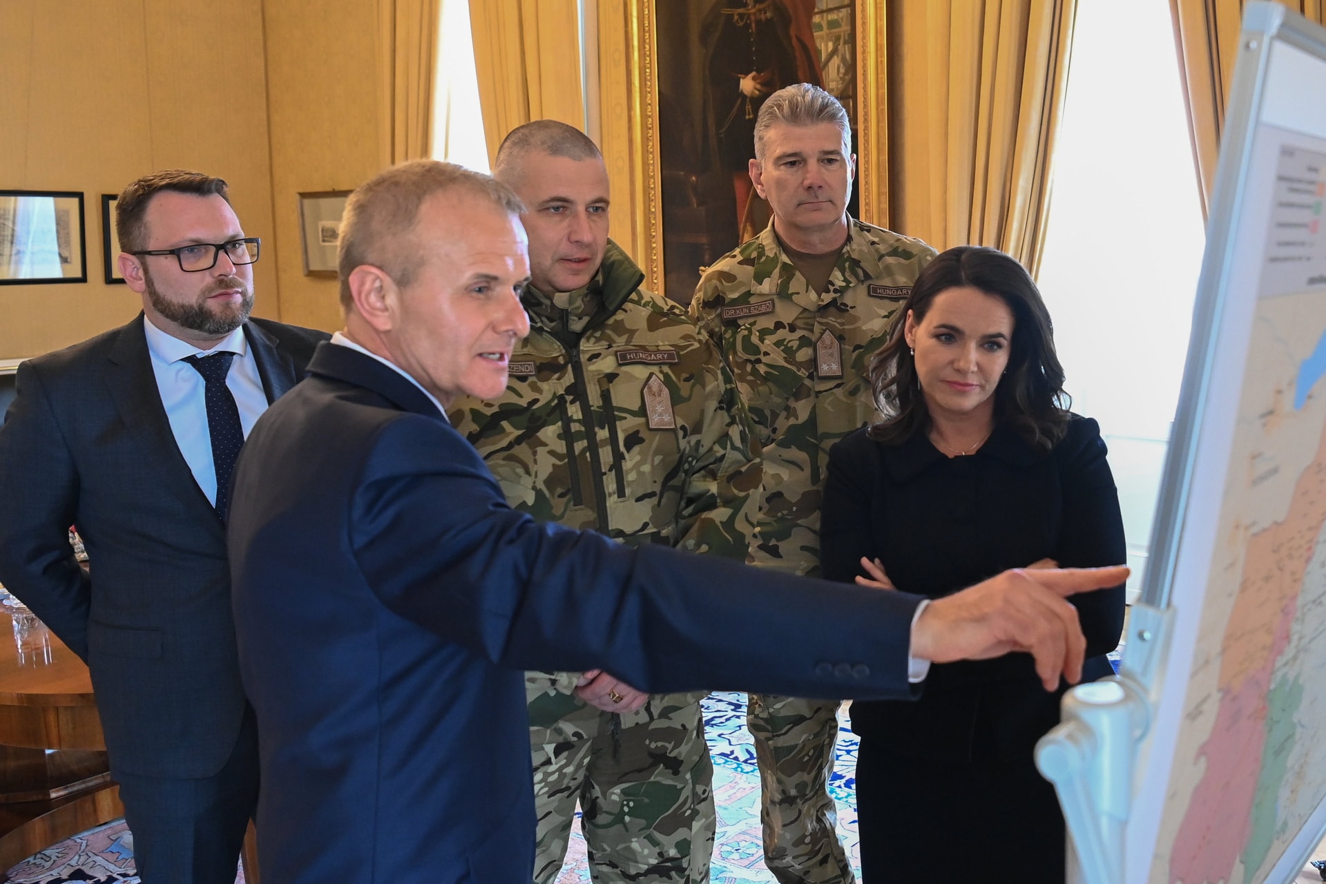 A Honvéd Vezérkar főnöke a háború állásáról tájékoztatta az államfőt