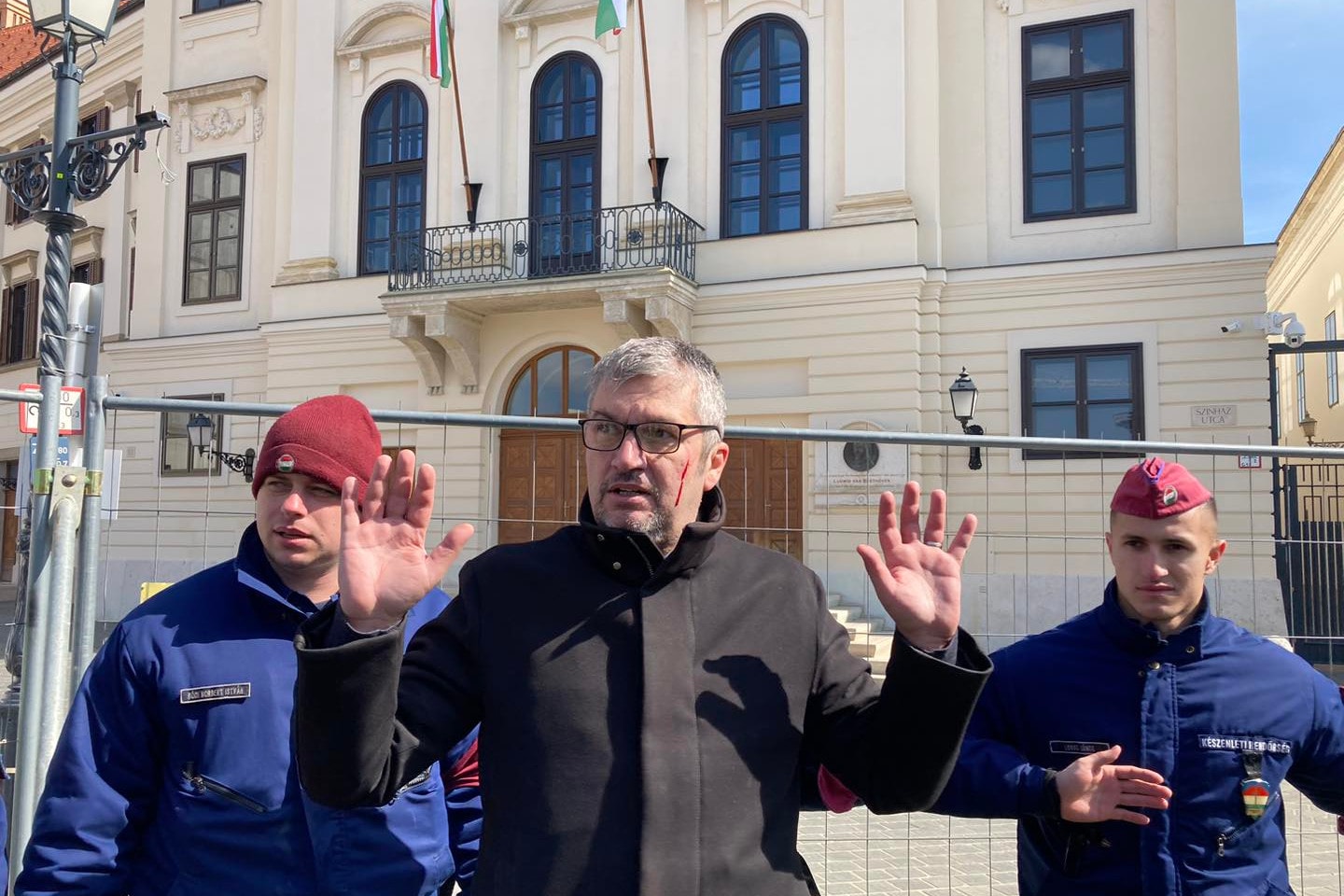 Hadházy nem élt panasszal a rendőri intézkedéssel szemben
