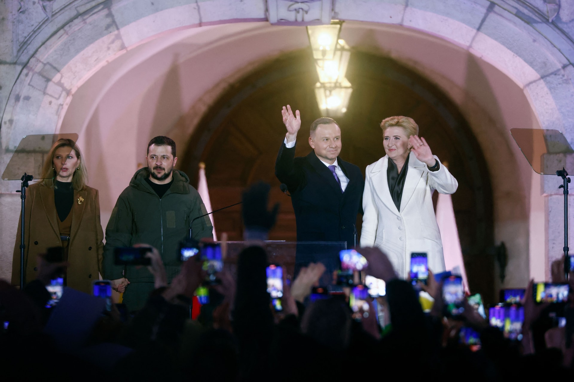 Duda szerint nem szabad az ukránok feje fölött tárgyalni