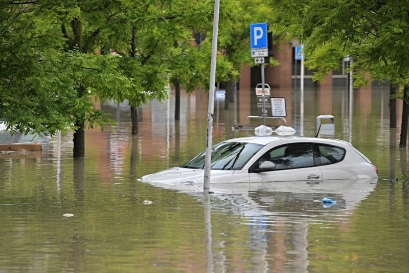 Víz alatt Olaszország kedvelt tartománya