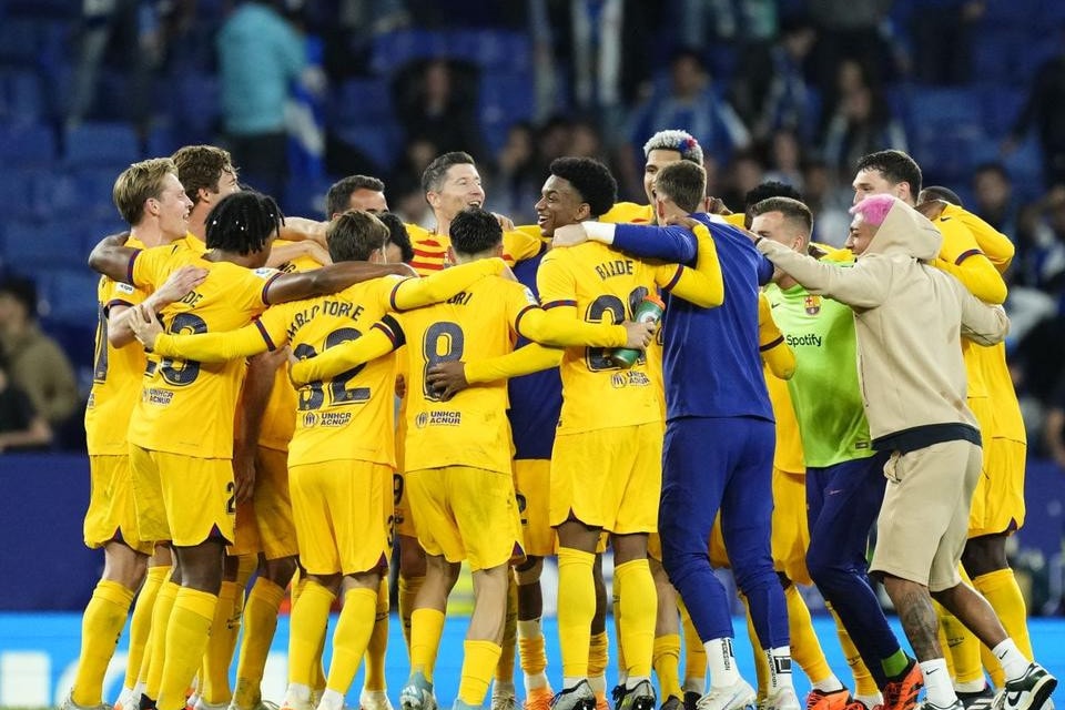 Mégis lehetnek nézők a Barcelona első bajnokiján