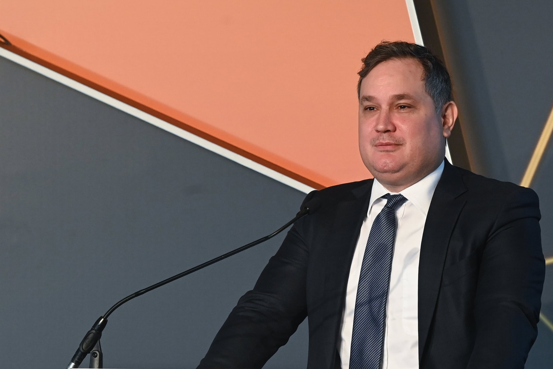 Nagy Márton: A vállalatokat ki kell szabadítani a fix áras áramszerződések csapdájából