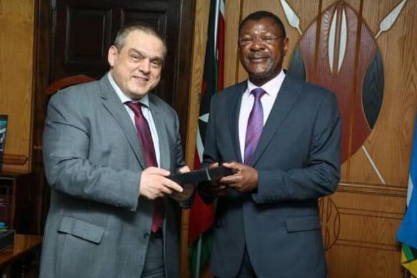 Románia hazarendelte rasszista nagykövetét