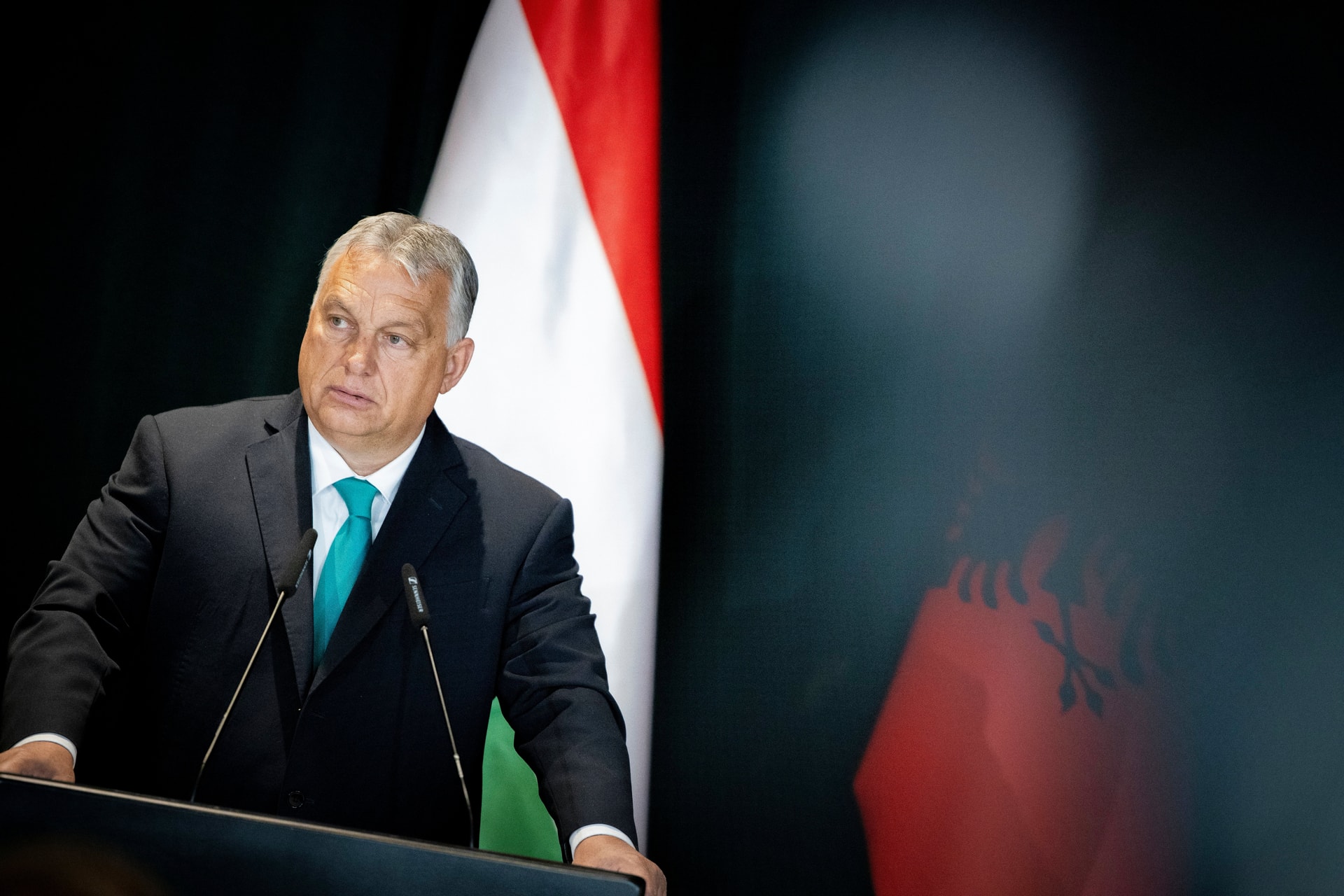 Orbán Viktor Szerbiába utazik