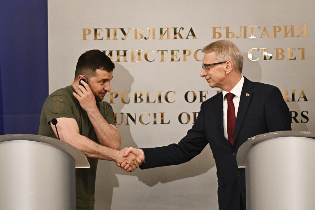 Zelenszkij: Bulgária és Ukrajna élénkebb védelmi együttműködésben állapodott meg