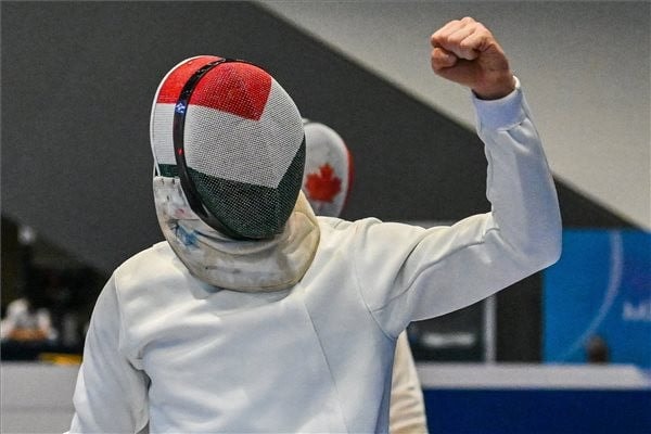 Három magyar férfi párbajtőröző vívhat tovább az olimpiai kvalifikációs világbajnokságon
