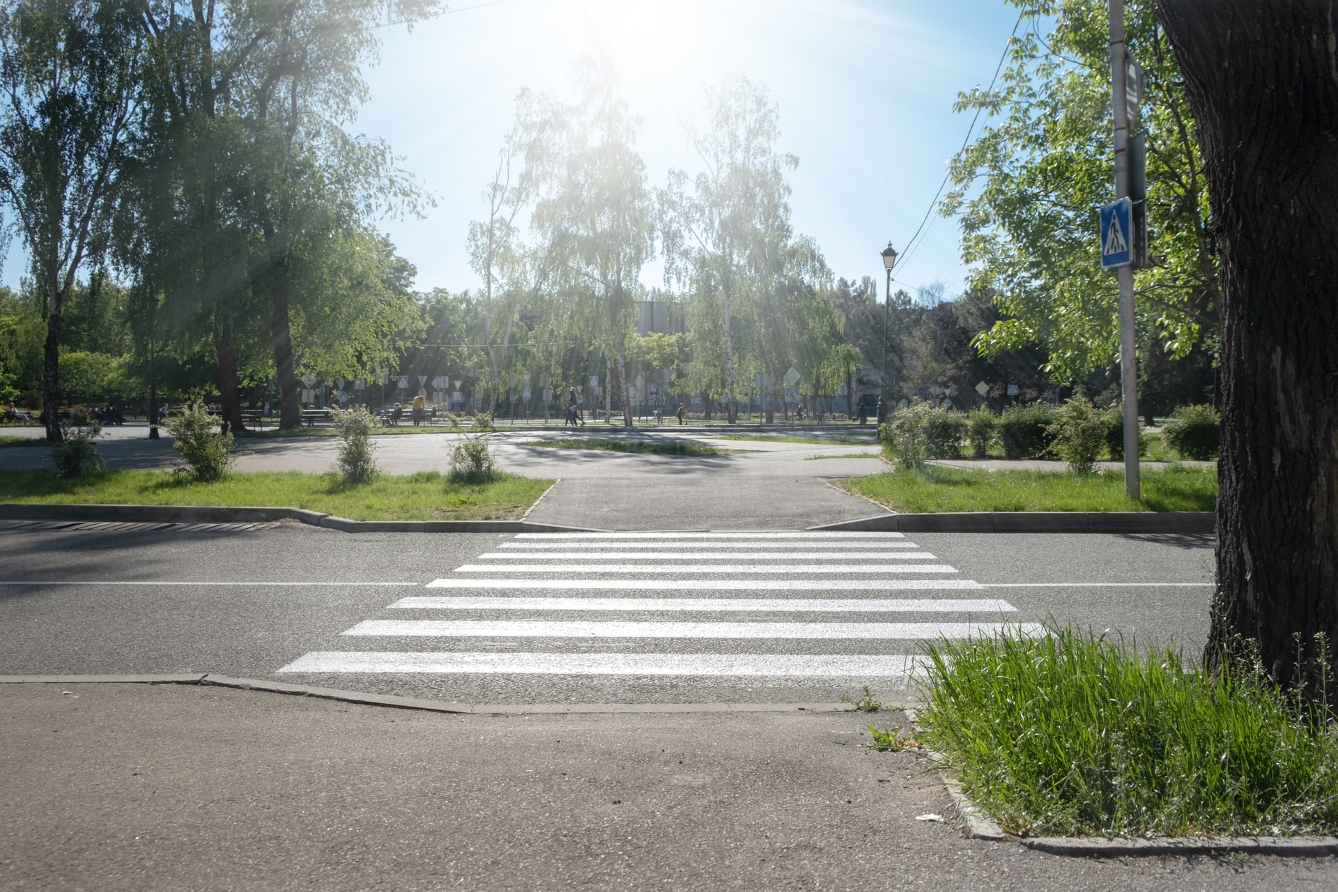 Gyerekeket gázoltak el a zebrán Rátkán, egyikük súlyos állapotba került