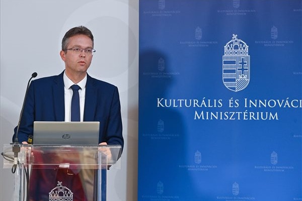 KIM: Újabb magyar egyetem a világ élvonalában, erősödött a magyar innovációs teljesítmény is + VIDEÓ