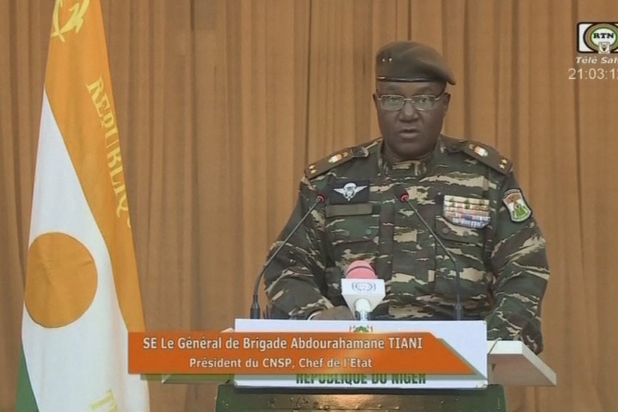 Juntavezér: Három éven belül vissza lehet térni a polgári kormányzáshoz