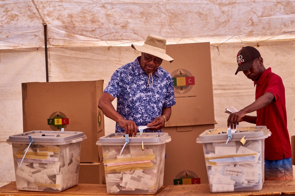 Zimbabwéban meghosszabbították az általános választást