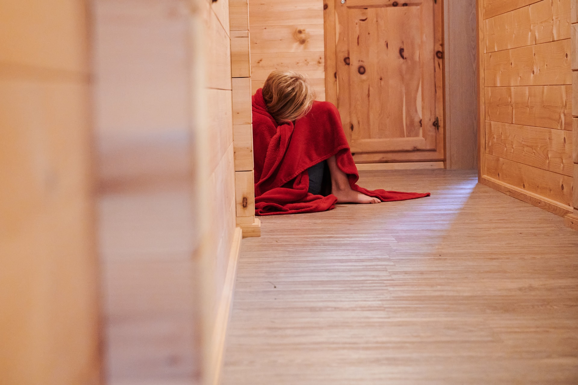 A Fülöp-szigetekről Csehországba szállították a több nő megerőszakolásáért elítélt spirituális vezetőt