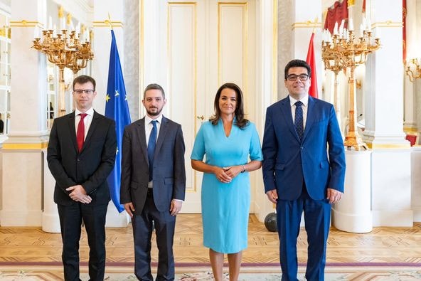 Három új államtitkárt nevezett ki az államfő