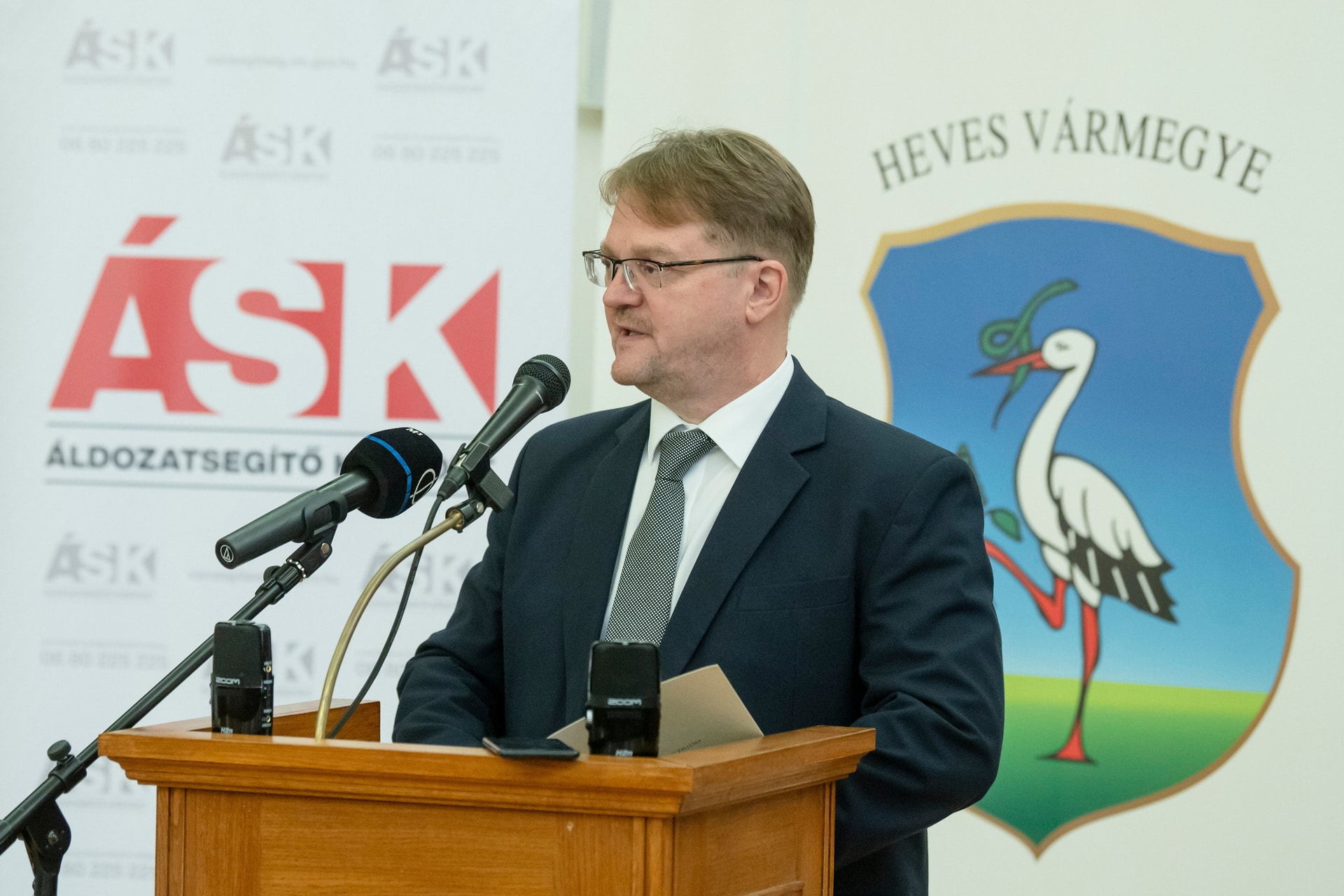 Répássy Róbert: Az áldozatsegítő munkában mindenkire szükség van