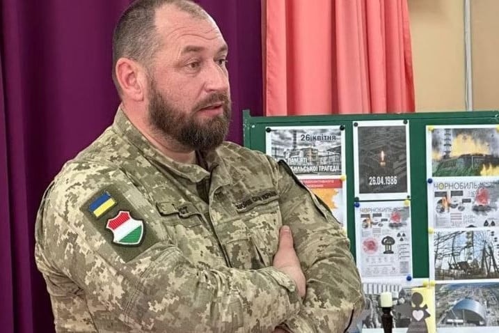 Fegyir Sandor nagykövet lesz Budapesten, vagy meghalhat a fronton?