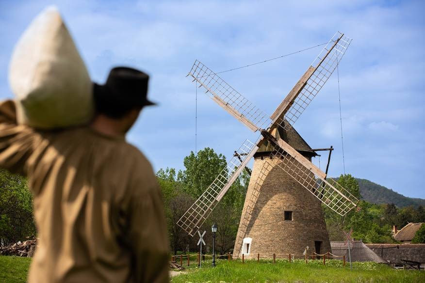 Középpontban a malmok