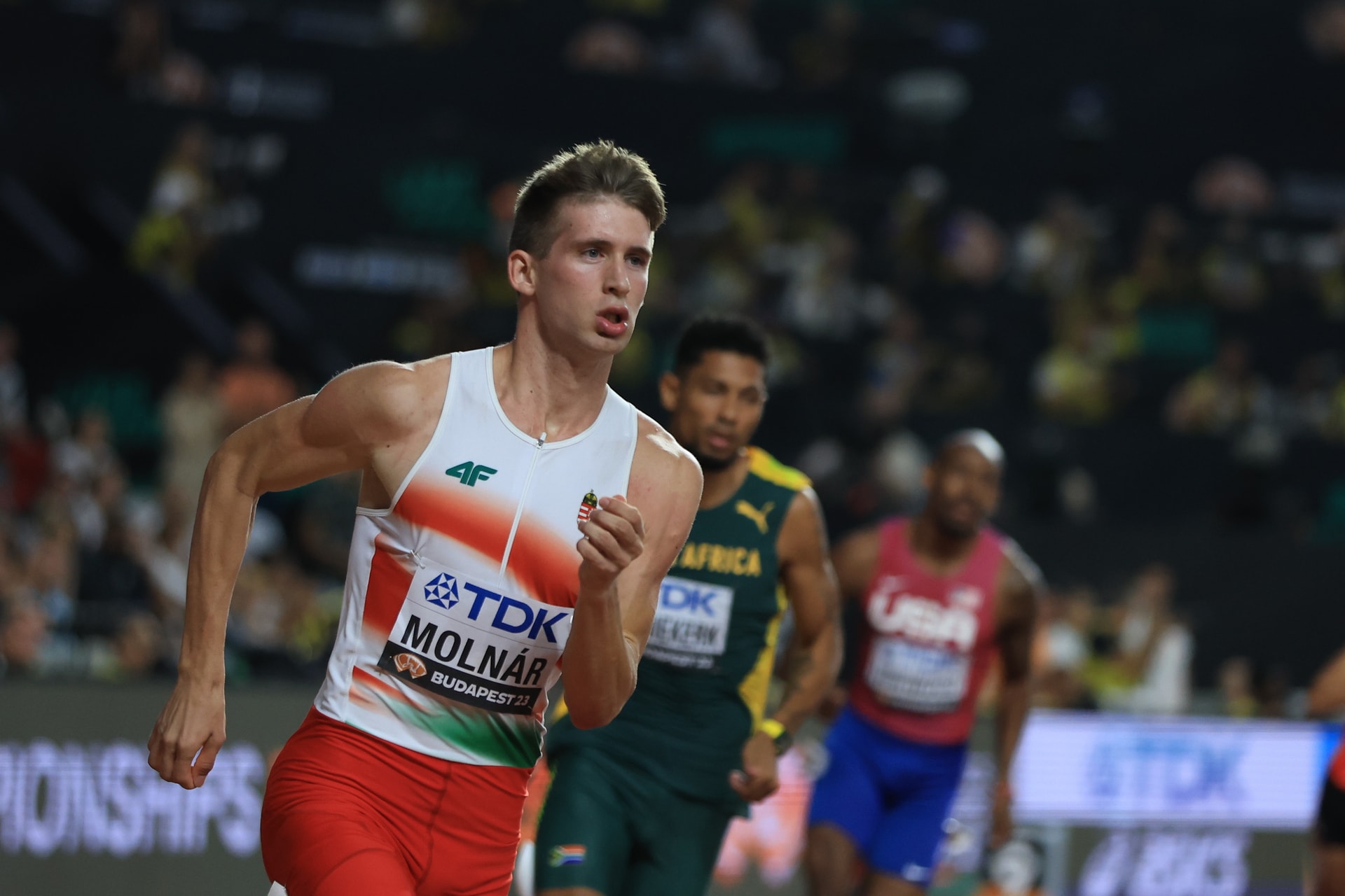 Molnár Attila az Eb-n dobogóra, az olimpián döntőbe vágyik 400-on