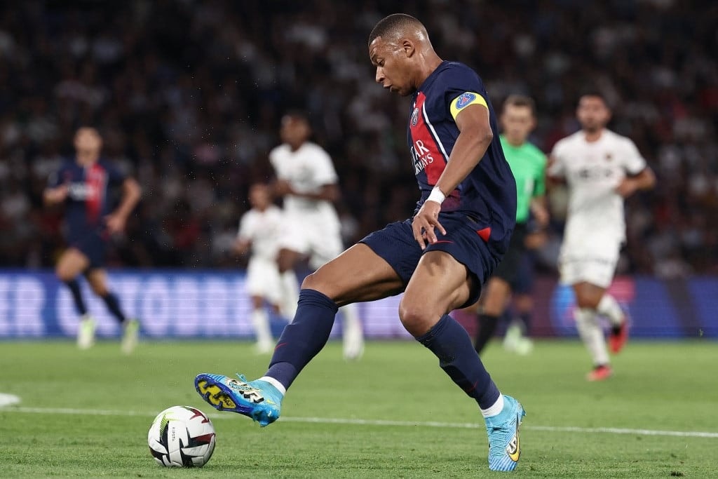 Hivatalos: Kylian Mbappé elhagyja a PSG-t