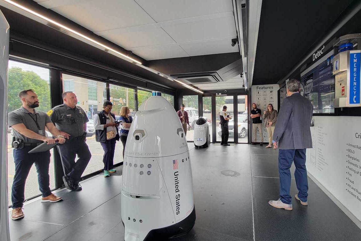Szolgálatba állt az első robotzsaru Amerikában