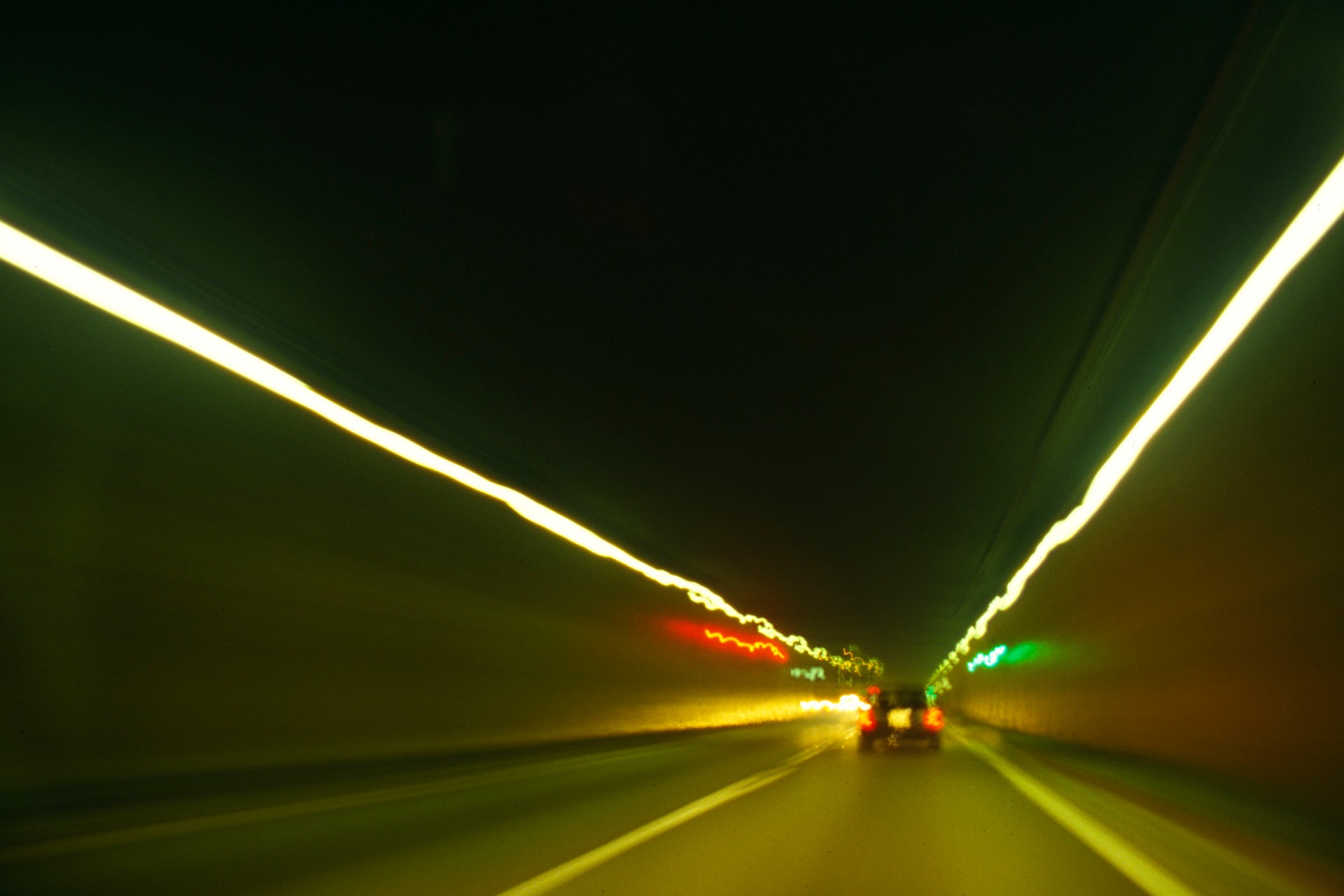 Péntek este újranyitják a Gotthard-alagutat