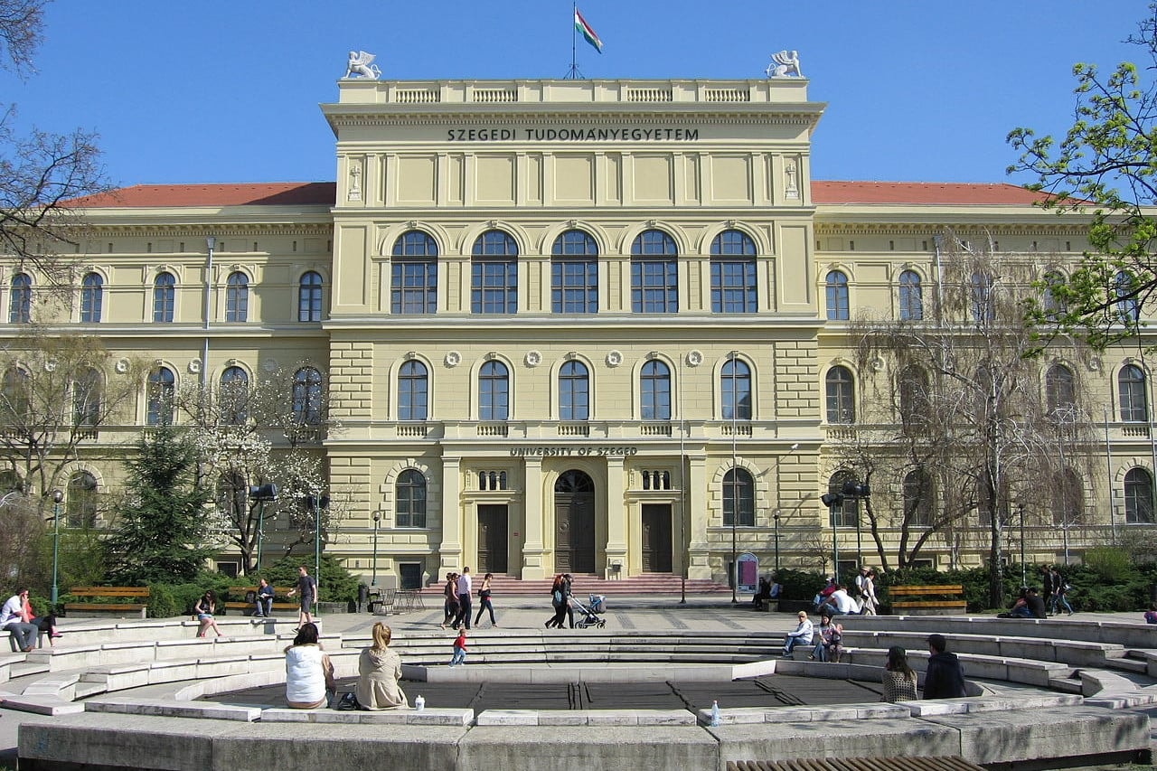 A légúti gombák ellen küzd a Szegedi Tudományegyetem