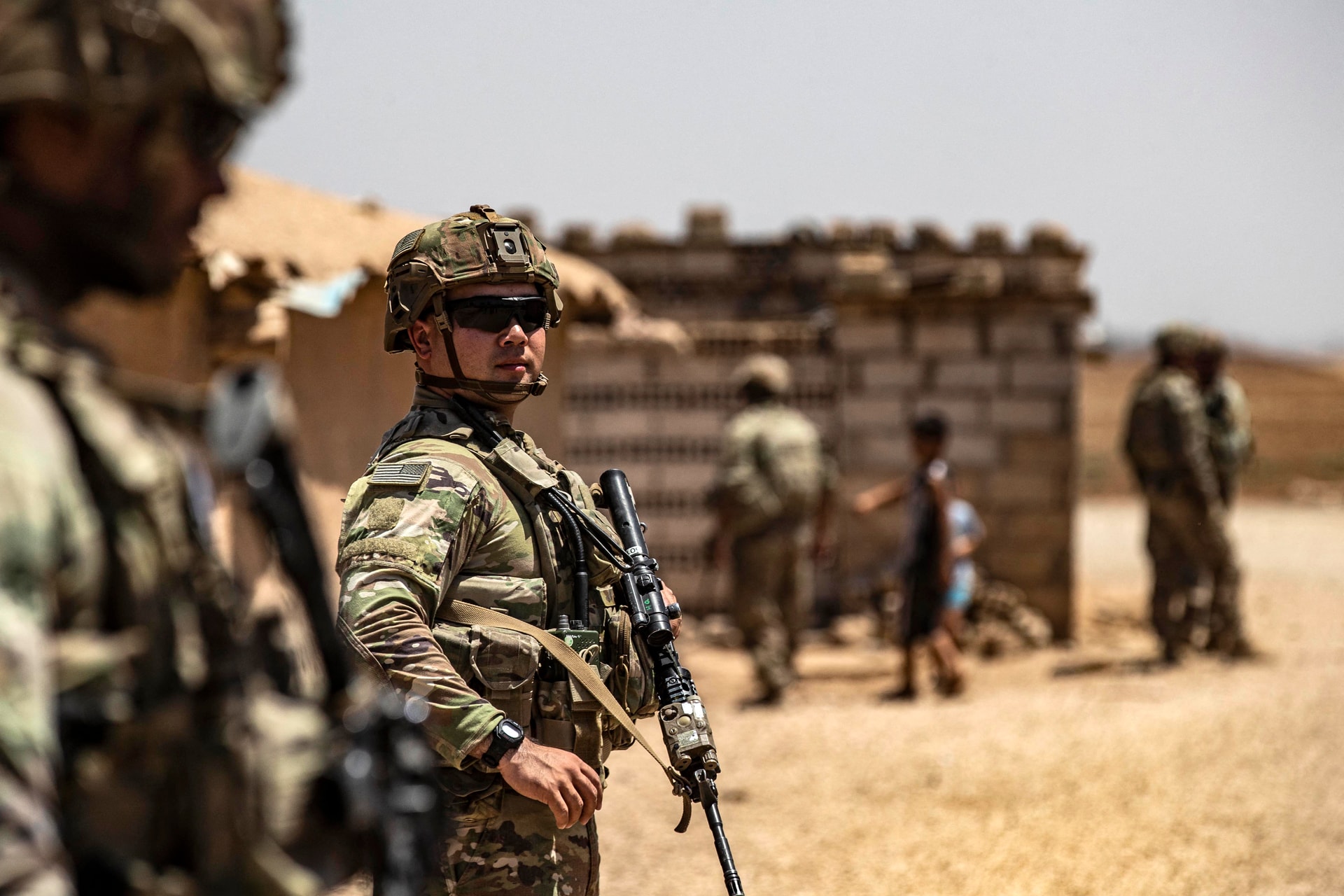 Irán-barát milíciákat támadtak amerikai erők Szíriában