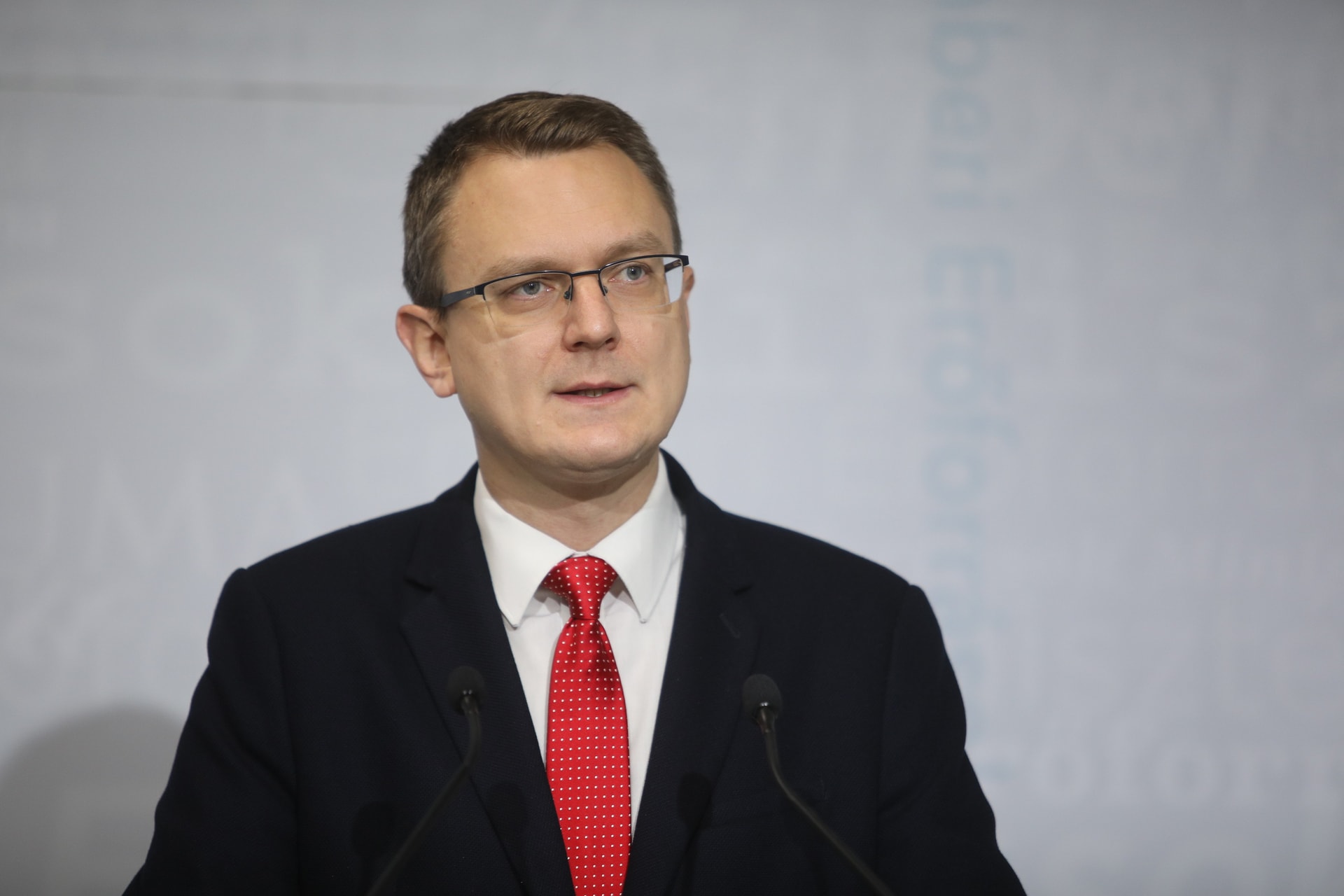 Rétvári Bence: A nagyobb illegális migráció nagyobb terrorfenyegetést jelent