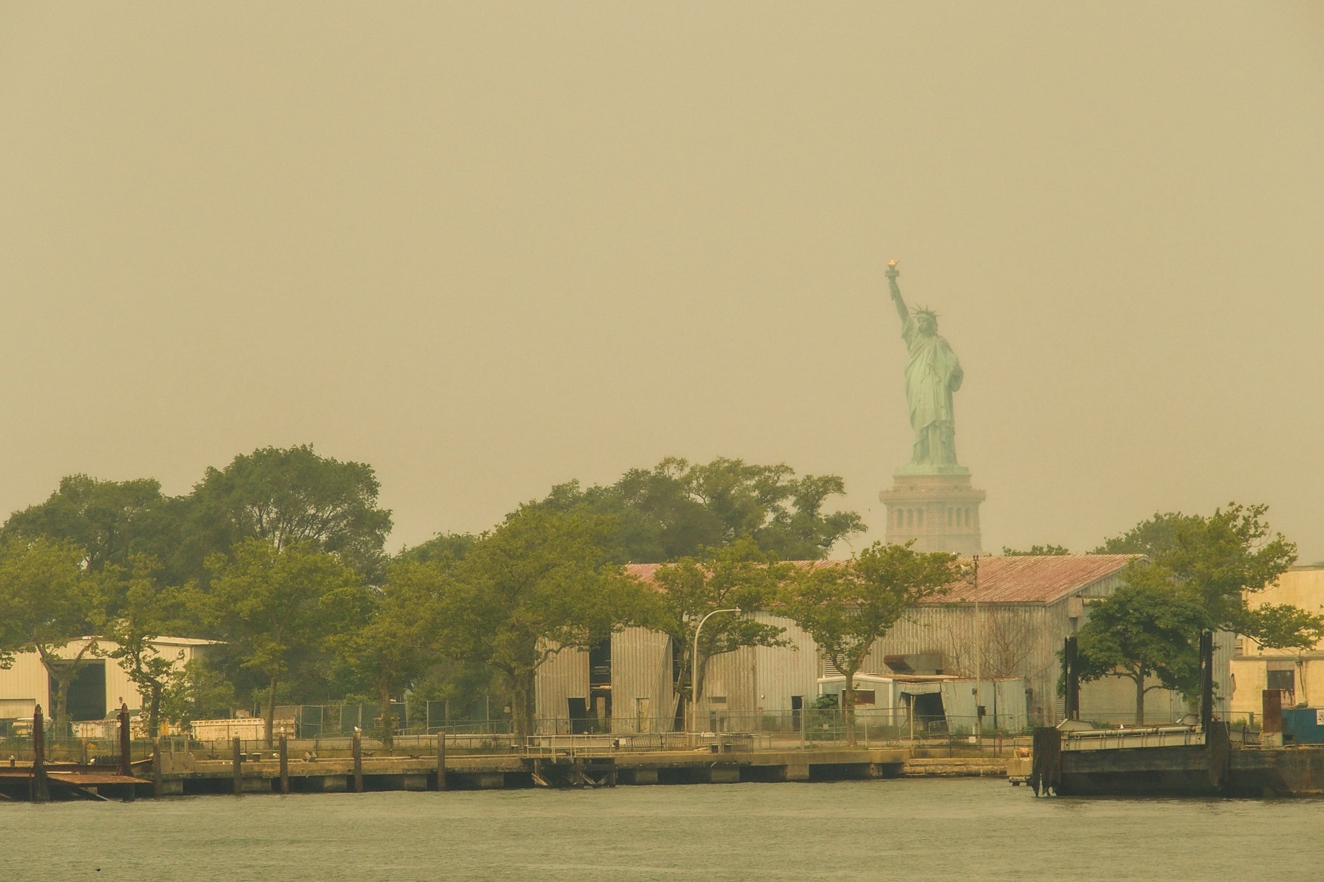 Óriási magyar felirat jelent meg New York közepén