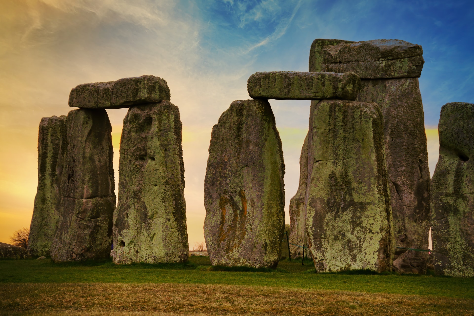 Misztikus maradványokra bukkantak a Stonehenge körül