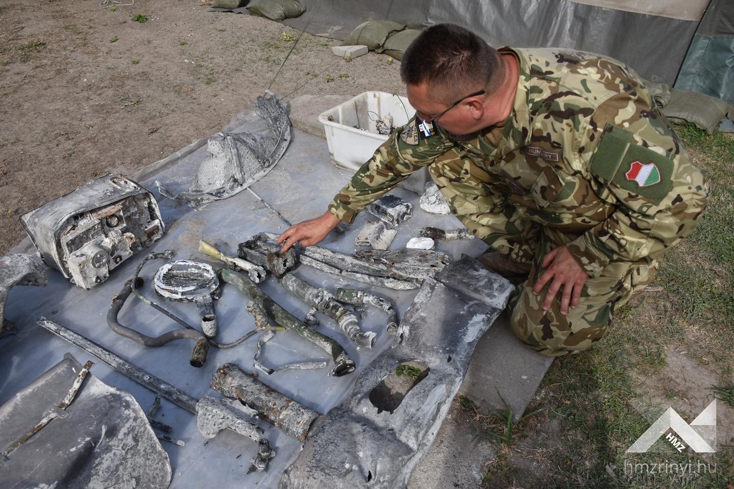 Felszínre hozták a Balatonba zuhant Messerschmitt fegyverzetét