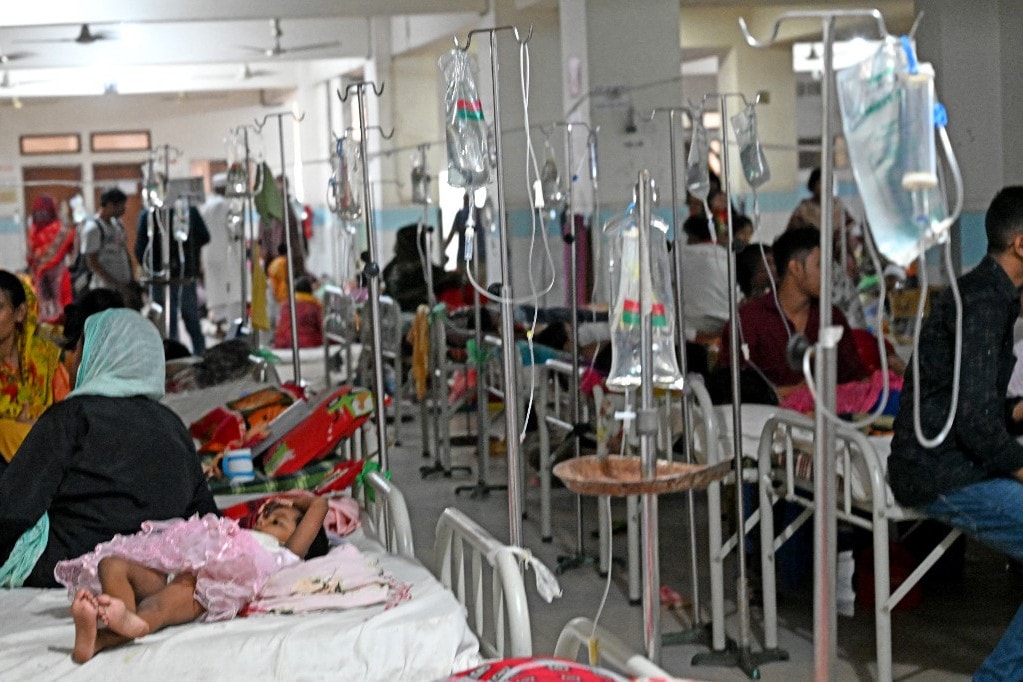 Ezer fölé emelkedett a dengue-láz halálos áldozatainak száma Bangladesben