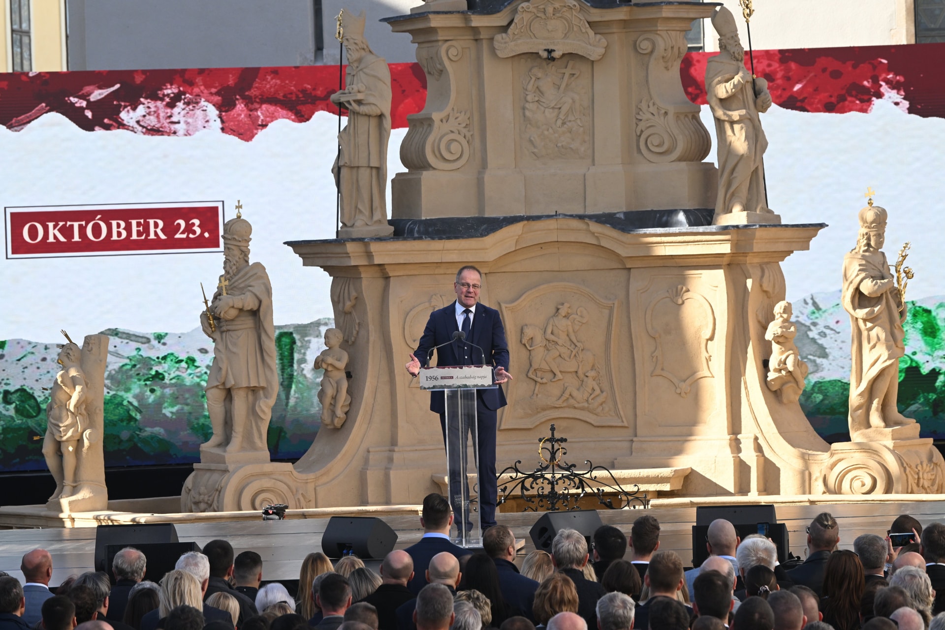 Navracsics Tibor: Veszprémben mind a mai napig őrzik Brusznyai Árpád és társai emlékét