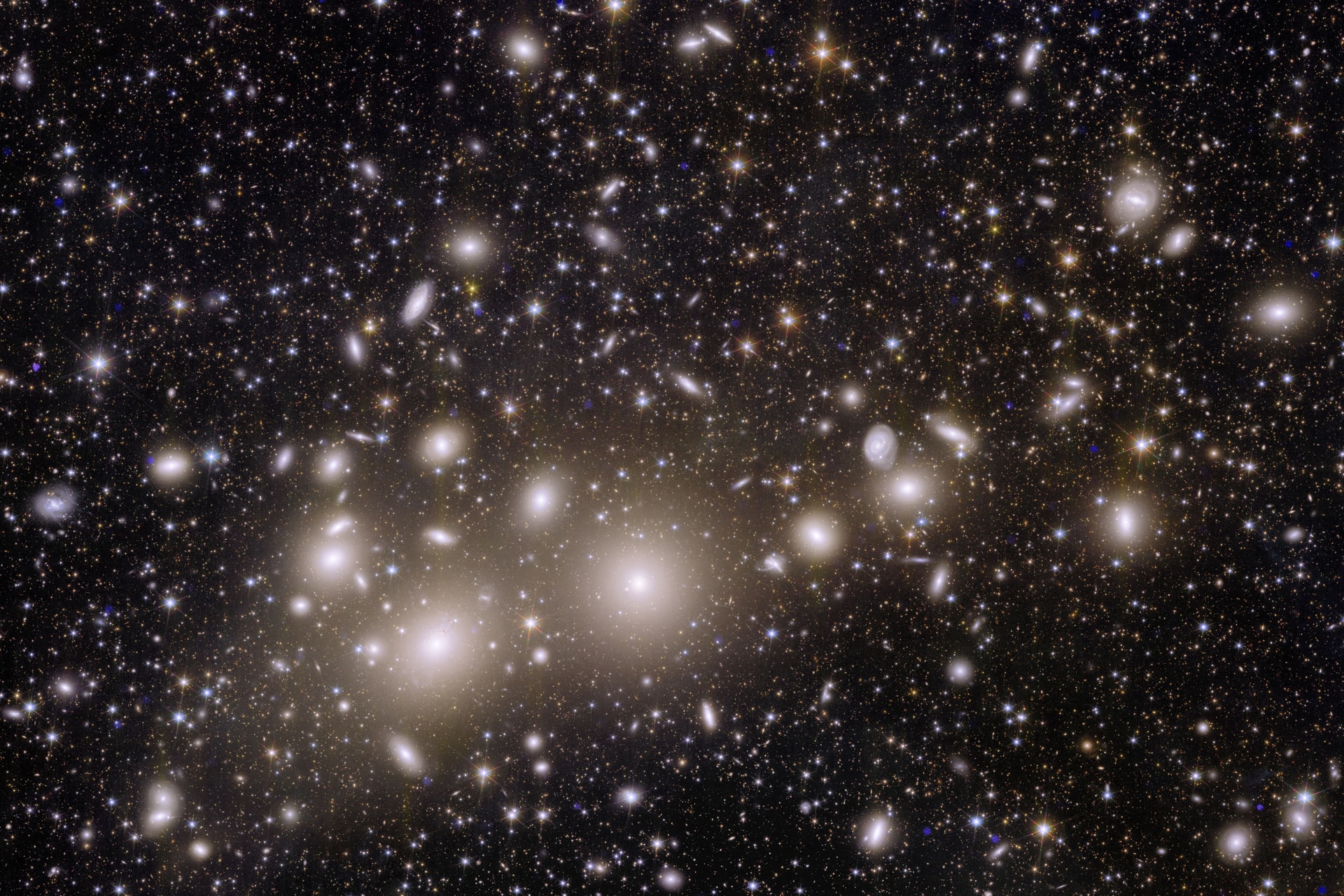 Döbbenetes élőlény látható a NASA űrből befogott videójában, a tudósok nem hittek a szemüknek + VIDEÓ