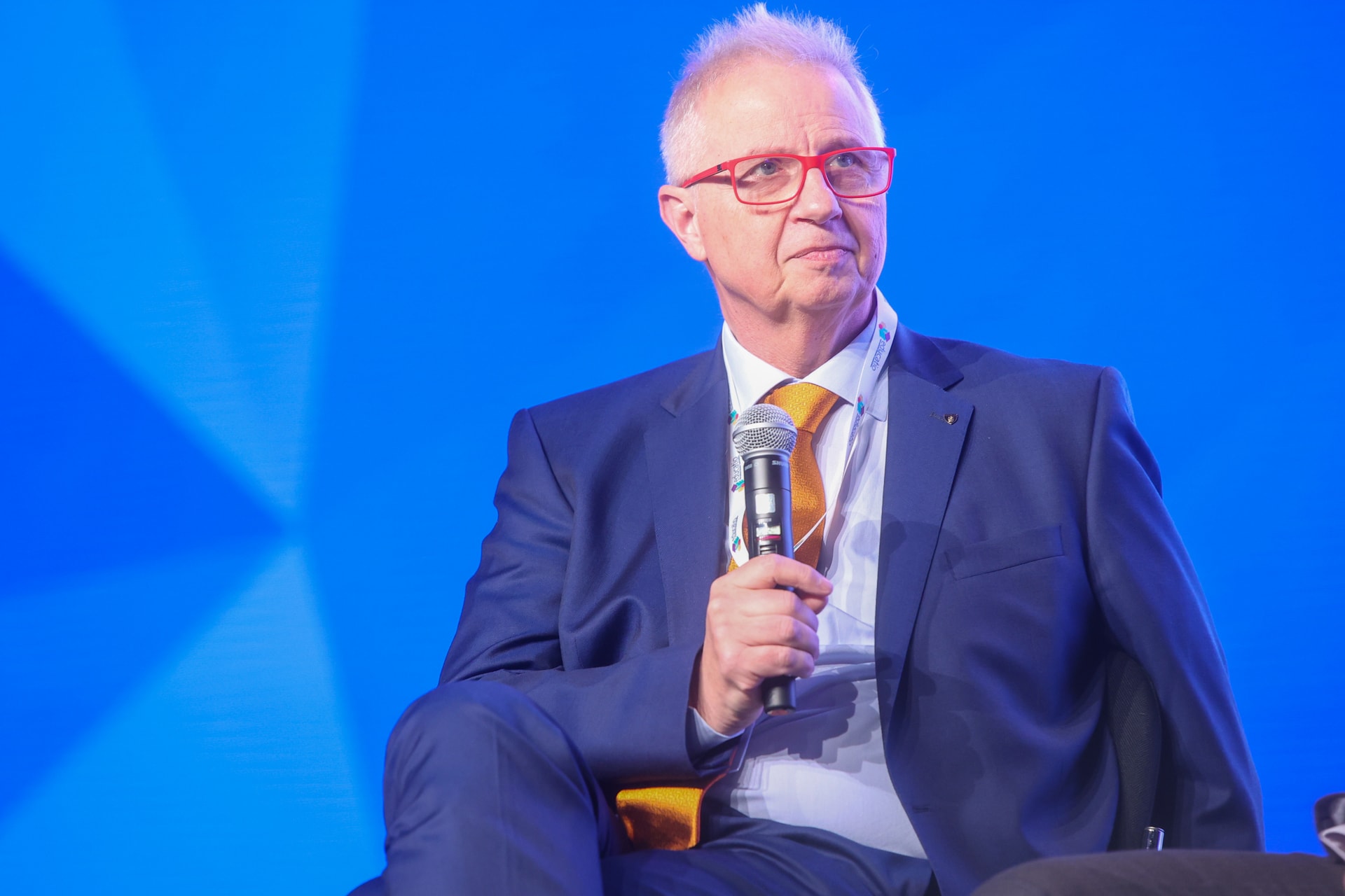 Az EP javítaná a nemzeti parlamentek szerepét a demokratikus döntéshozatalban