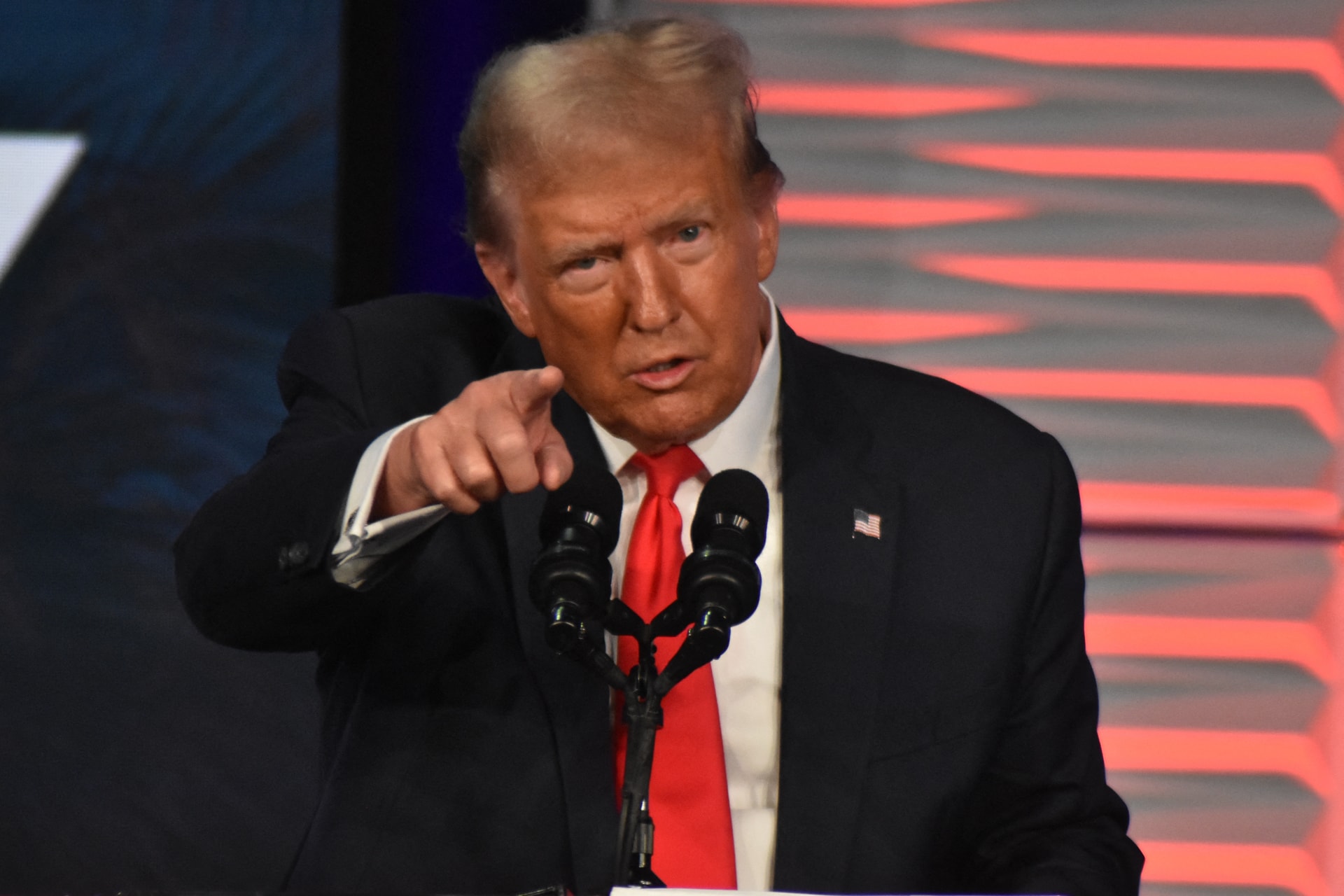 Donald Trump ismét Orbán Viktort méltatta + VIDEÓ