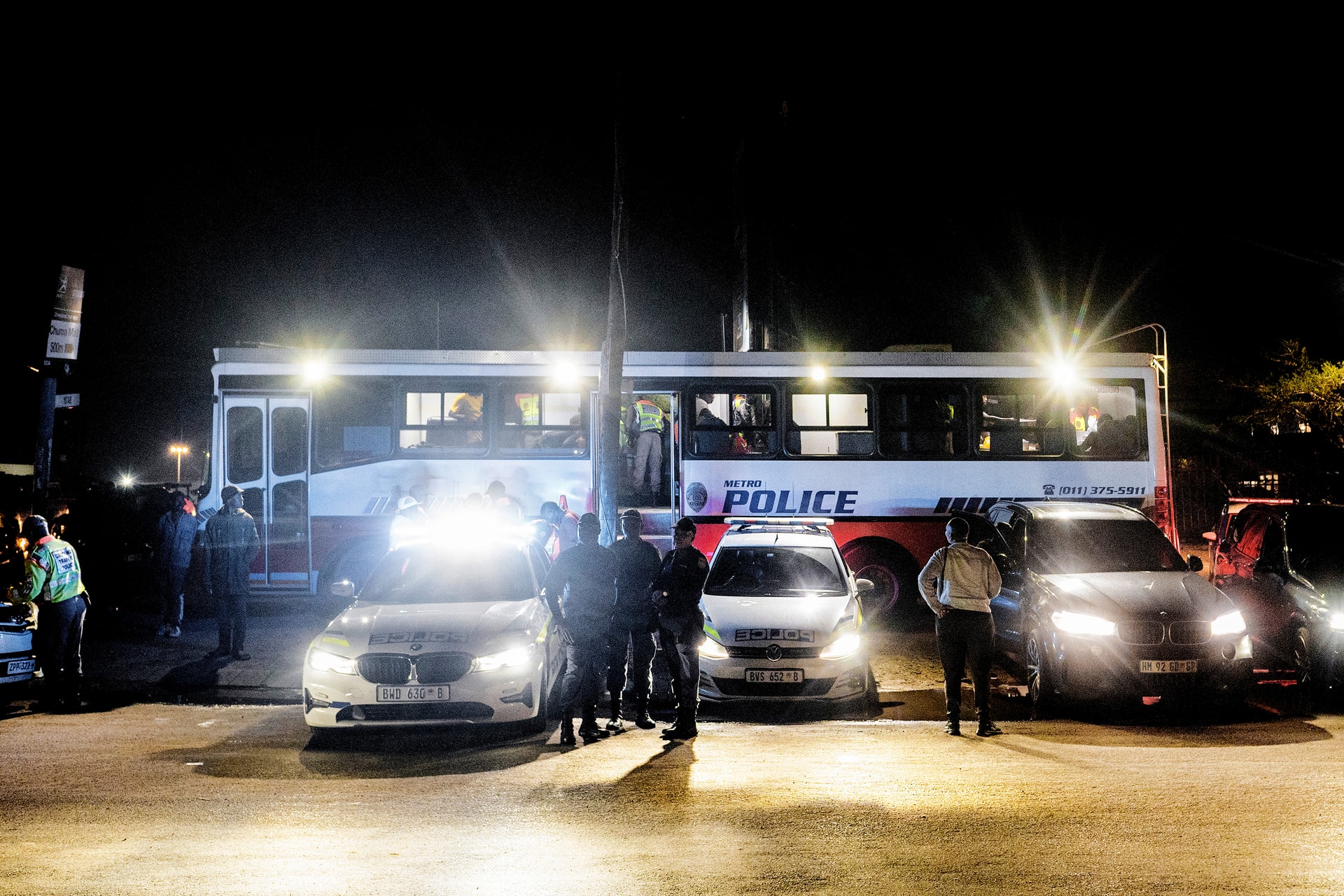 Dél-Afrikában a feldühödött tömeg meglincselt hét feltételezett bűnözőt