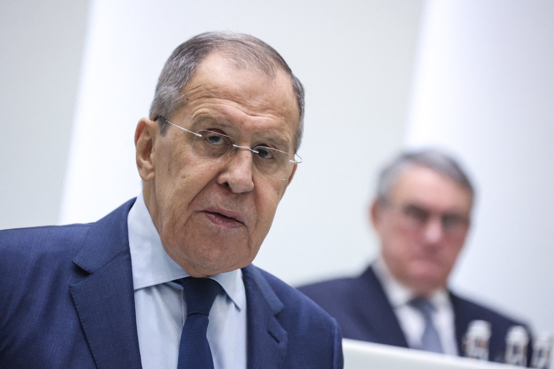 Lavrov: Oroszország nem fog „Sam nagybácsi” bocsánatáért esedezni