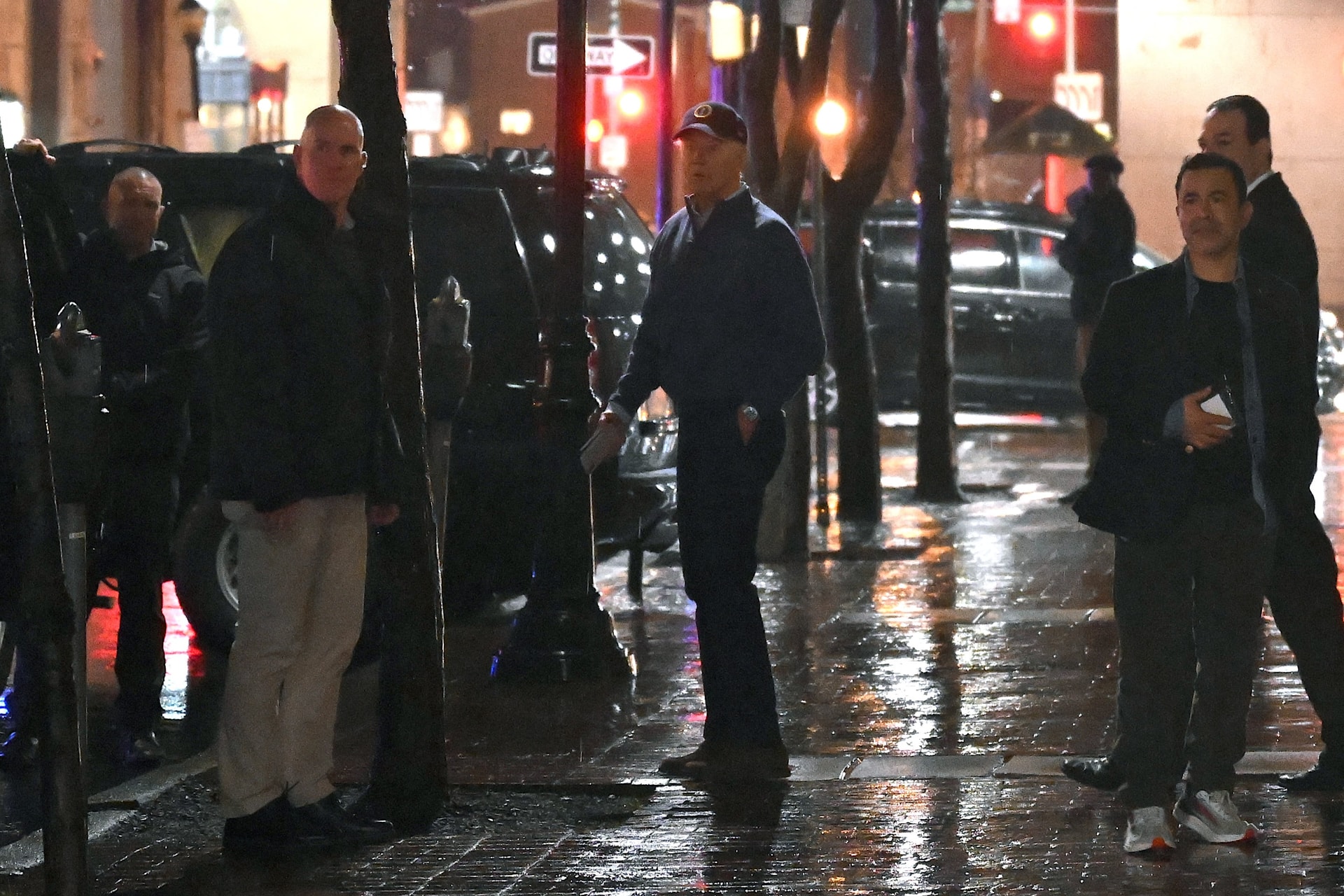 Baleset érte Joe Biden elnöki konvojának egyik autóját