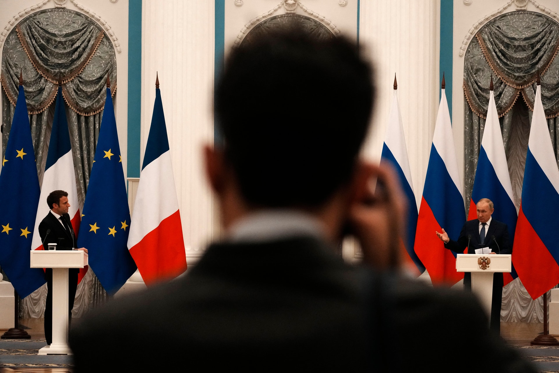 Macron Franciaországba hívná Vlagyimir Putyint a béketárgyalások után