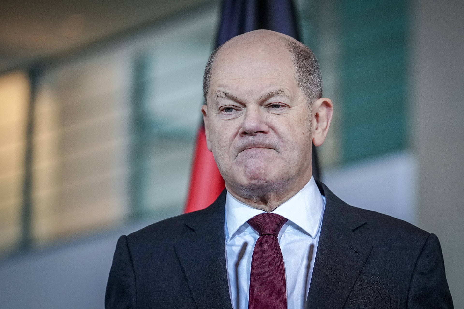 Összeesküvés készül Scholz ellen