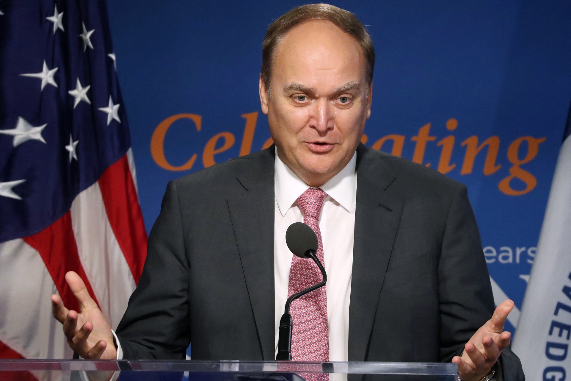 Antonov: A szankciók lehetetlenné teszik a Washington és Moszkva közötti párbeszédet