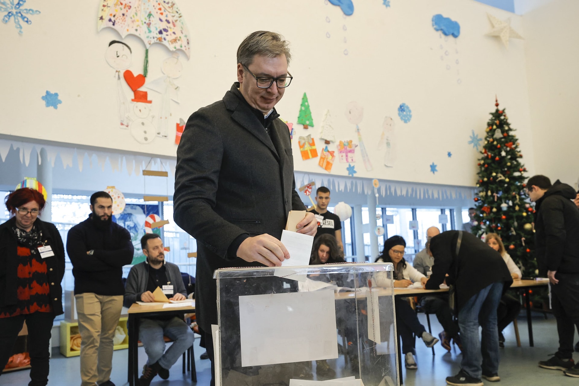 Vučić megerősödve került ki a választásból