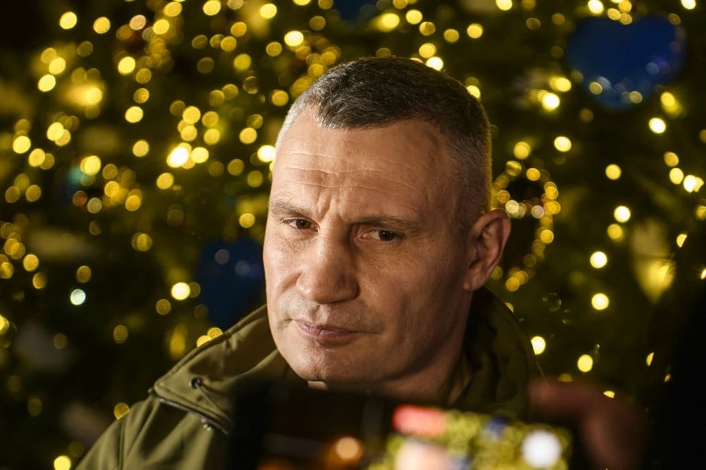 Vitalij Klicsko: Kijev központját érte orosz rakétatámadás